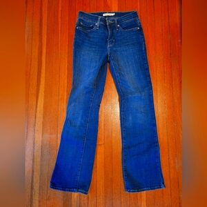 Levi's boot cut jeans size 25